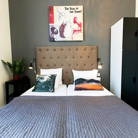 מלון Quentin England 2*