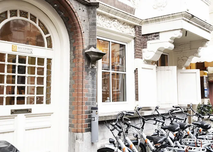 Hotel Quentin Museum Square