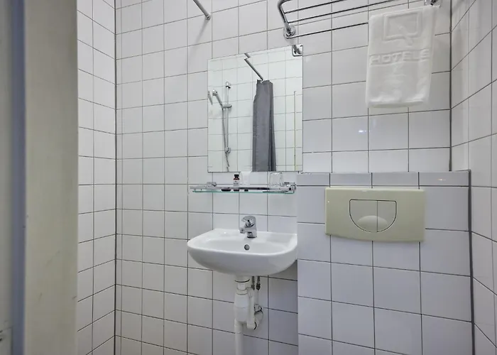 Hotel Quentin Museum Square