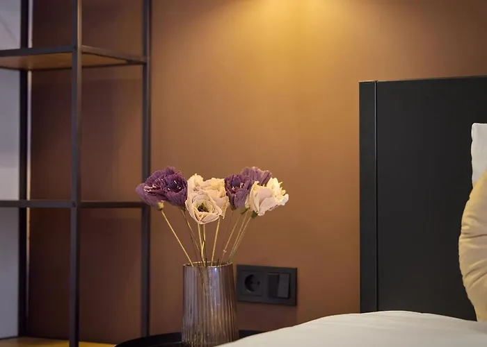 Quentin Museum Square Hotel 2*