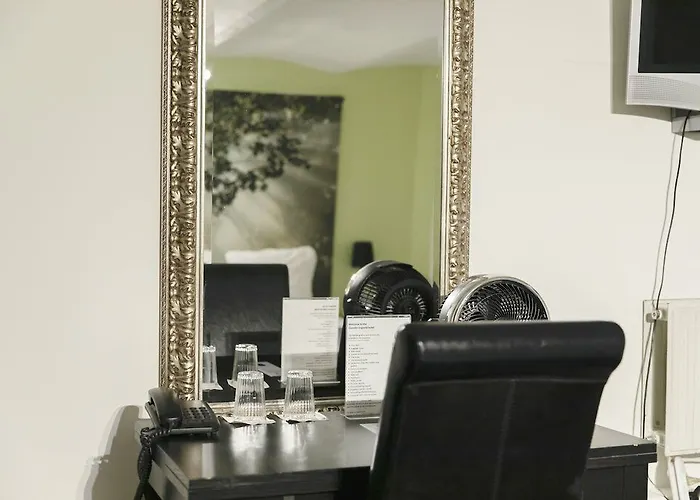 Quentin Museum Square 2* Amsterdam