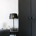 Hotel Quentin Museum Square 2*