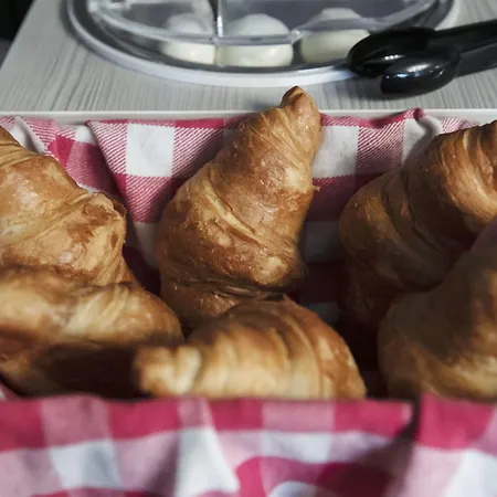 Quentin England Отель 2*