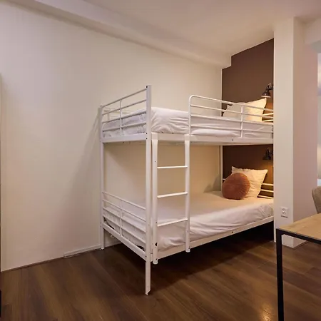 ホテル Quentin Museum Square