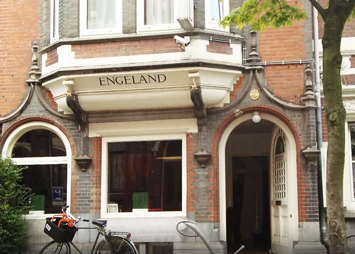 Hotel Quentin Museum Square