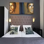 Hotel Quentin Museum Square