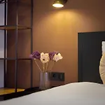 Quentin Museum Square Hotel 2*