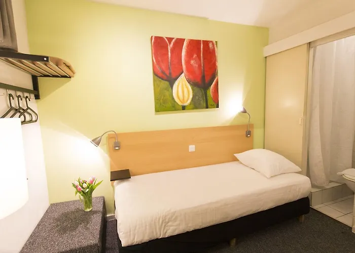 Quentin Museum Square