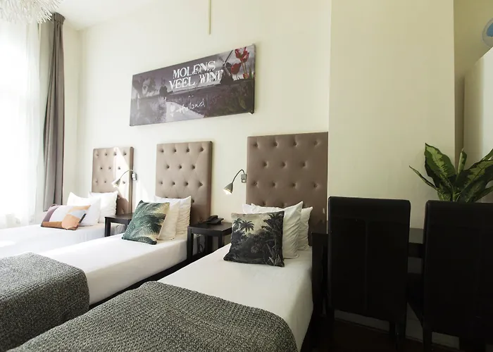 Quentin Museum Square