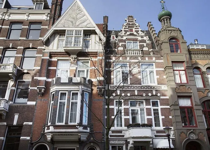 Hotell Quentin Museum Square 2*