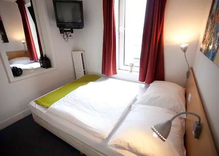 Otel Quentin Museum Square Amsterdam