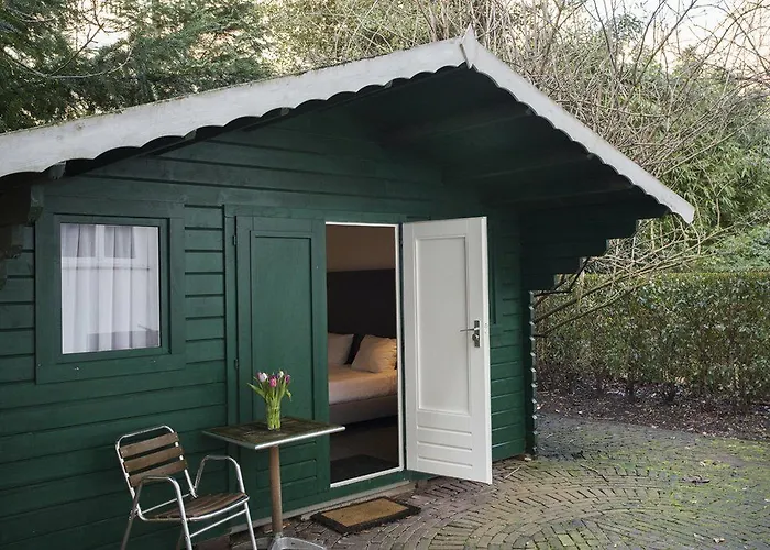 Quentin Museum Square